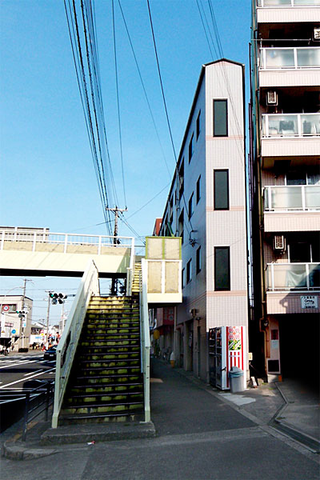 Illustration for article titled The Slimmest Houses On Earth Are Made In Japan